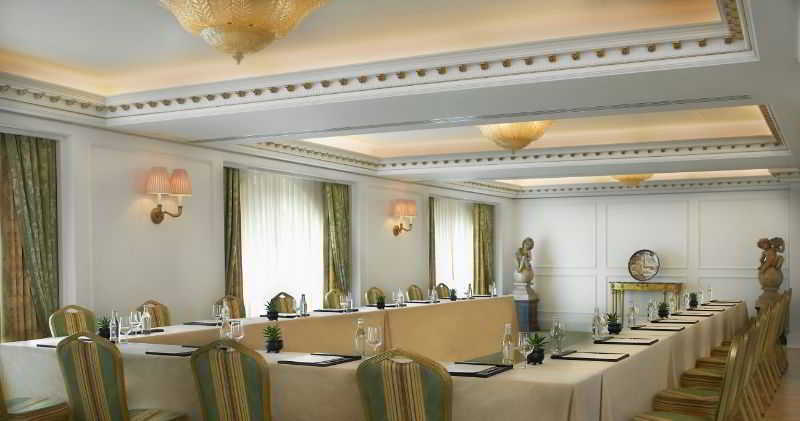Powerscourt Hotel, Autograph Collection Hotel 5*